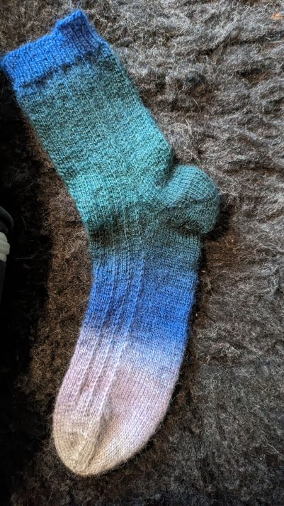 Die erste Socke für meine Nichte ist fertig :-)