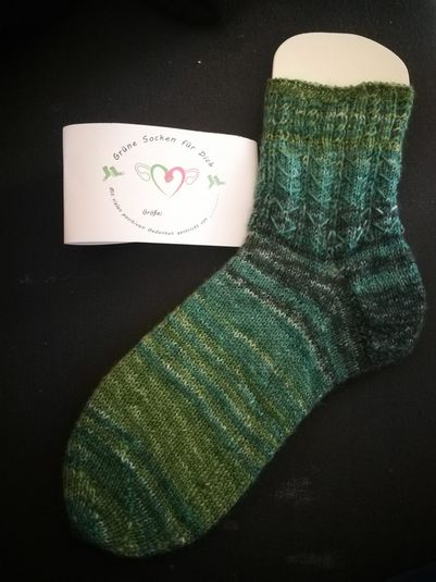 Socken für Aktion Grüne Socken gegen Eierstockkrebs 