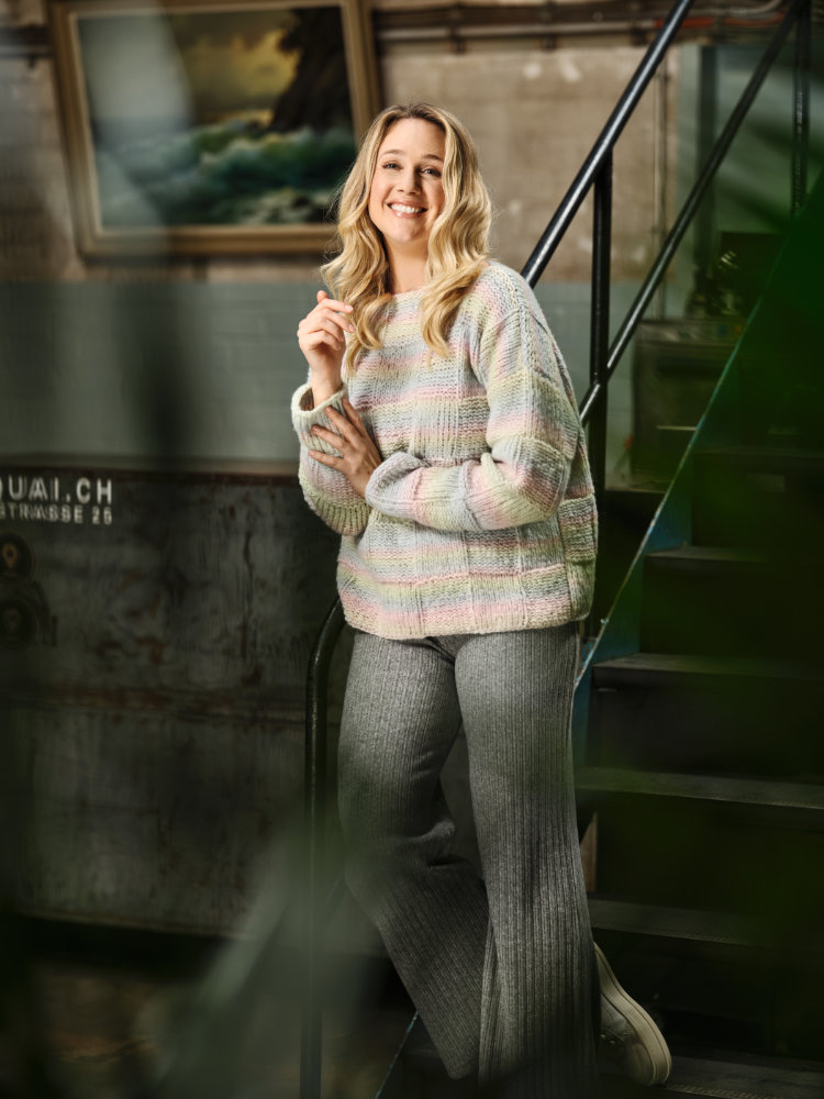 Sweater Schachbrettmuster  | Wollpaket mit Smooth  | Stricken | Pro Lana Sweater Schachbrettmuster  | Wollpaket mit Smooth  | Stricken | Pro Lana