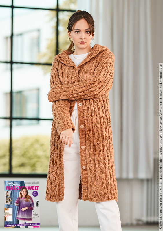 Strickmantel Famos | Anleitung aus Heft | Stricken | Woolly Hugs