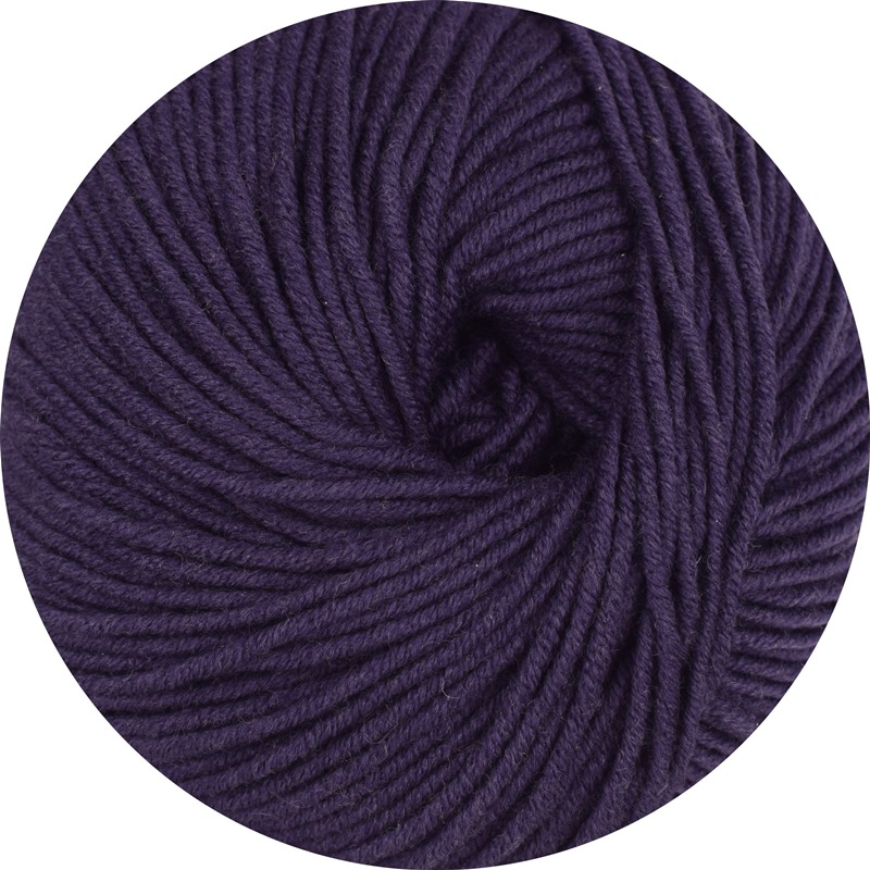 0226 - aubergine | 4,50 €