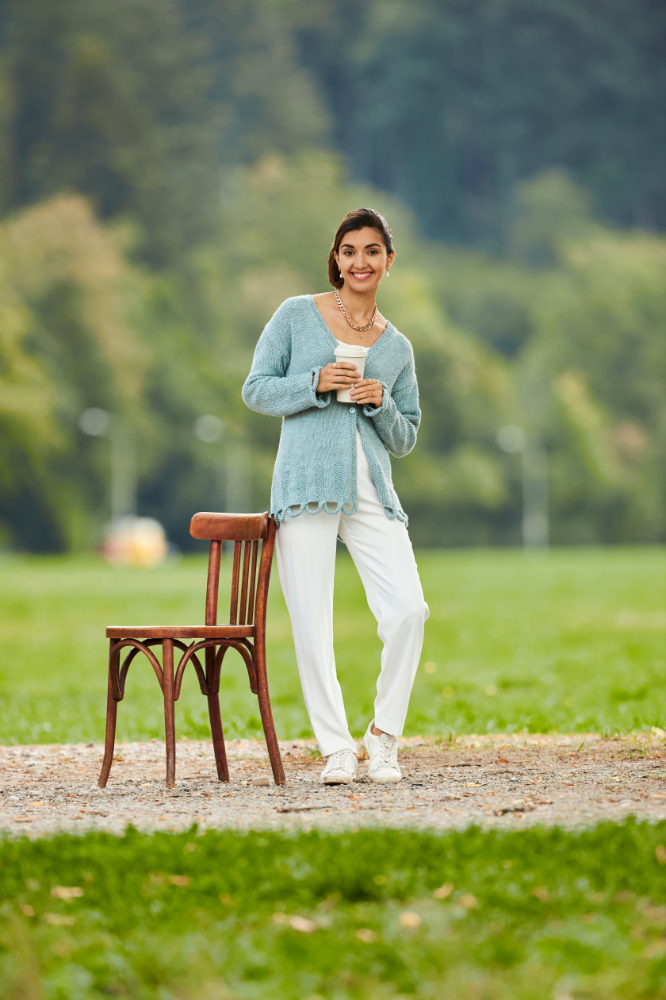 Jacke mit Perlmuster-Strickschnüren | Anleitungsheft | Wolle Chello  | Stricken | Regina Bühler, Pro Lana
