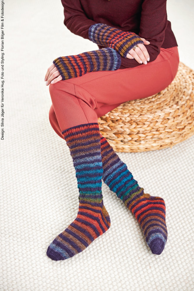 Accessoires-Set mit Socken | Anleitungsheft | Wolle Paint Socks  | Stricken | Veronika Hug, Woolly Hugs, Christophorus Verlag