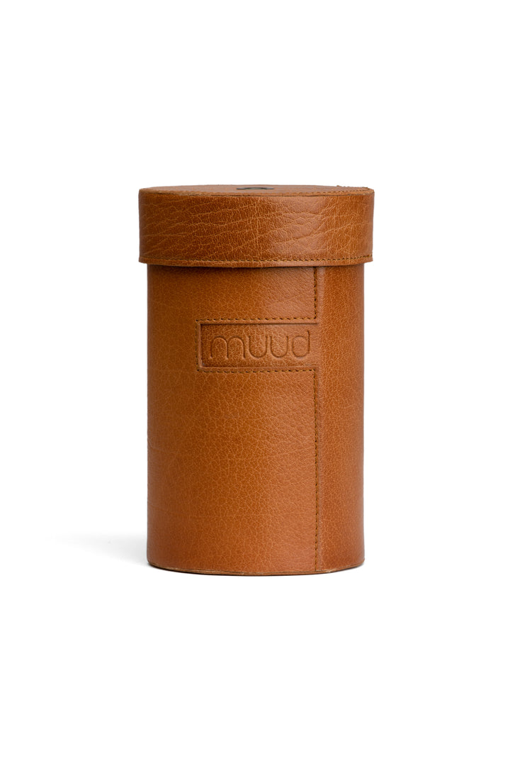 mountain - lederbox zur aufbewahrung von kleinigkeiten / stricknadeln, handgefertigt aus Echtleder von muud whisky