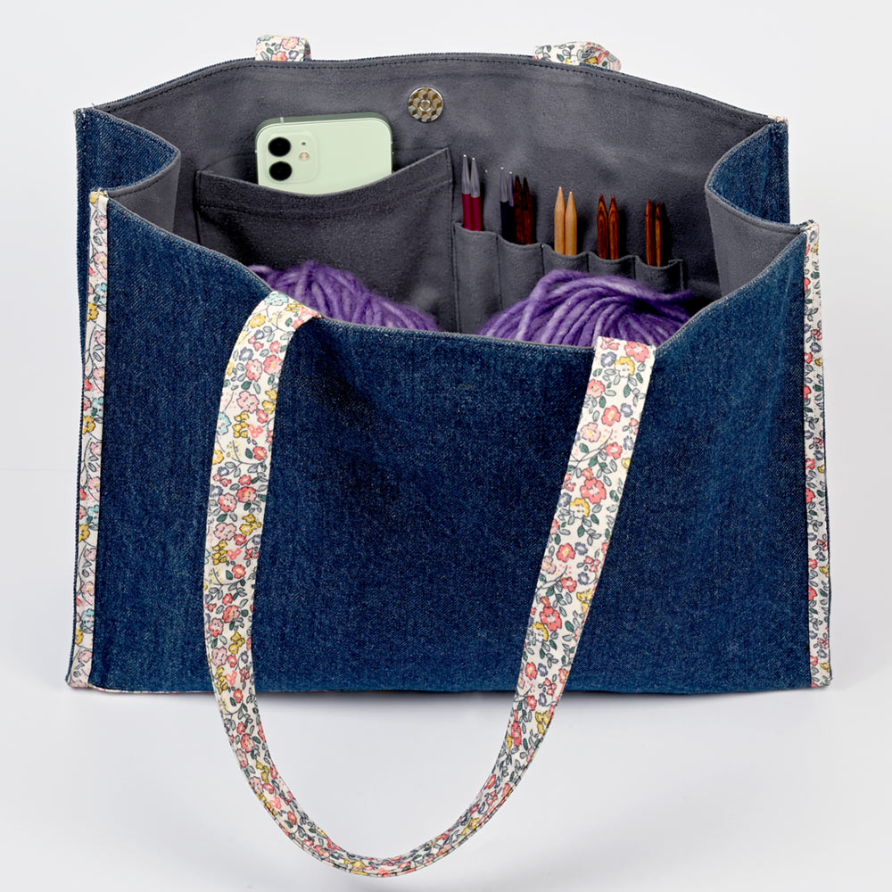 Blüten Schultertasche - Tote Bag Bloom Collection (Denim + Floral print)