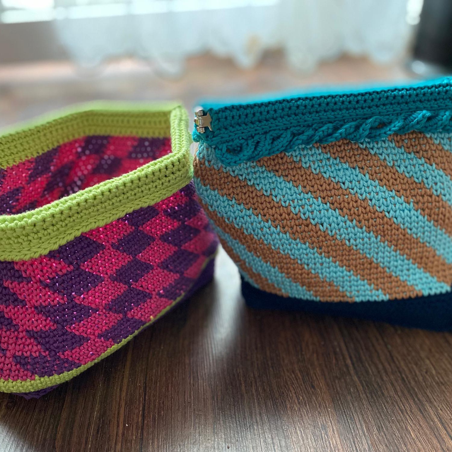 Projektbeutel / Kosmetiktasche Steife Brise | Einzelanleitung | Häkeln | Sylvie Rasch
