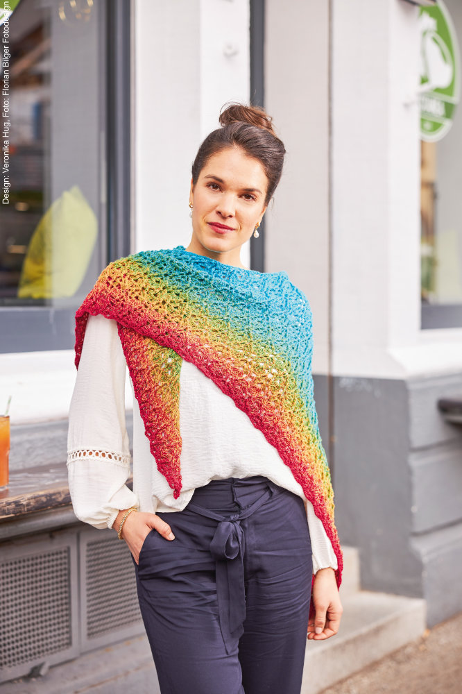 Tuch Relief - Waben ab Halsmitte | Anleitungsheft | Wolle BOBBEL cotton 800m  | Häkeln | Veronika Hug, Woolly Hugs, Christophorus Verlag
