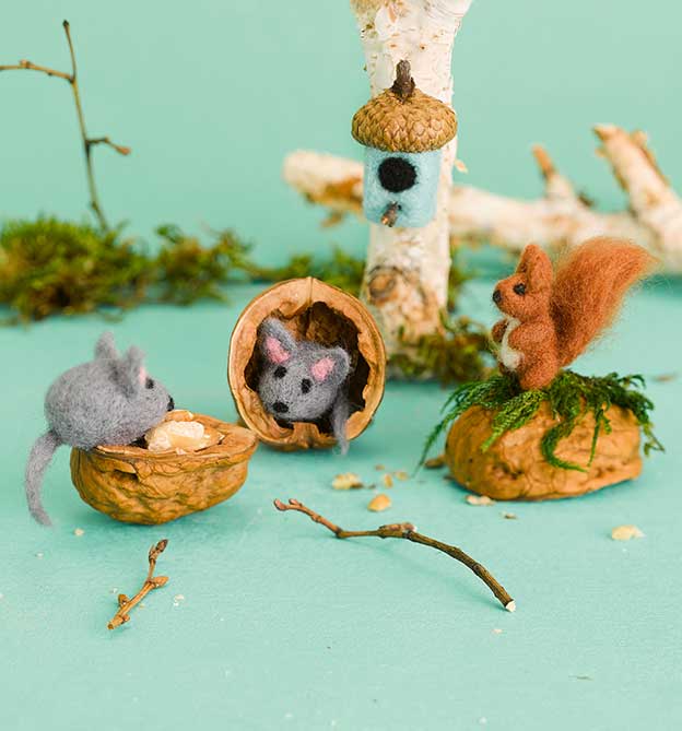 Filz-Minis mit Naturmaterial - Mit niedlichen Filzfiguren durchs Jahr