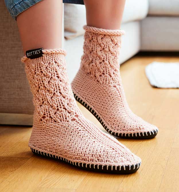 Botties stricken - Der neue Stricklook für die Trendsohle Botties stricken - Der neue Stricklook für die Trendsohle