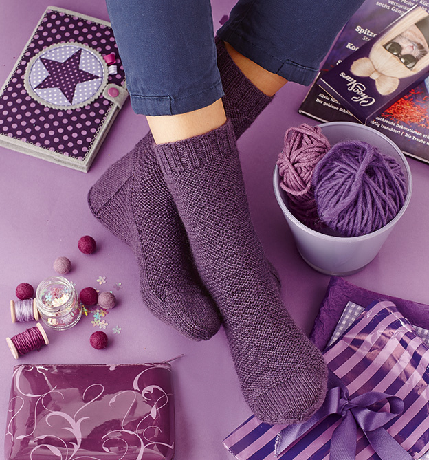 Socken stricken - Leicht gemacht - heiß geliebt. Genial für Einsteiger. Mit Online-Videos Socken stricken - Leicht gemacht - heiß geliebt. Genial für Einsteiger. Mit Online-Videos