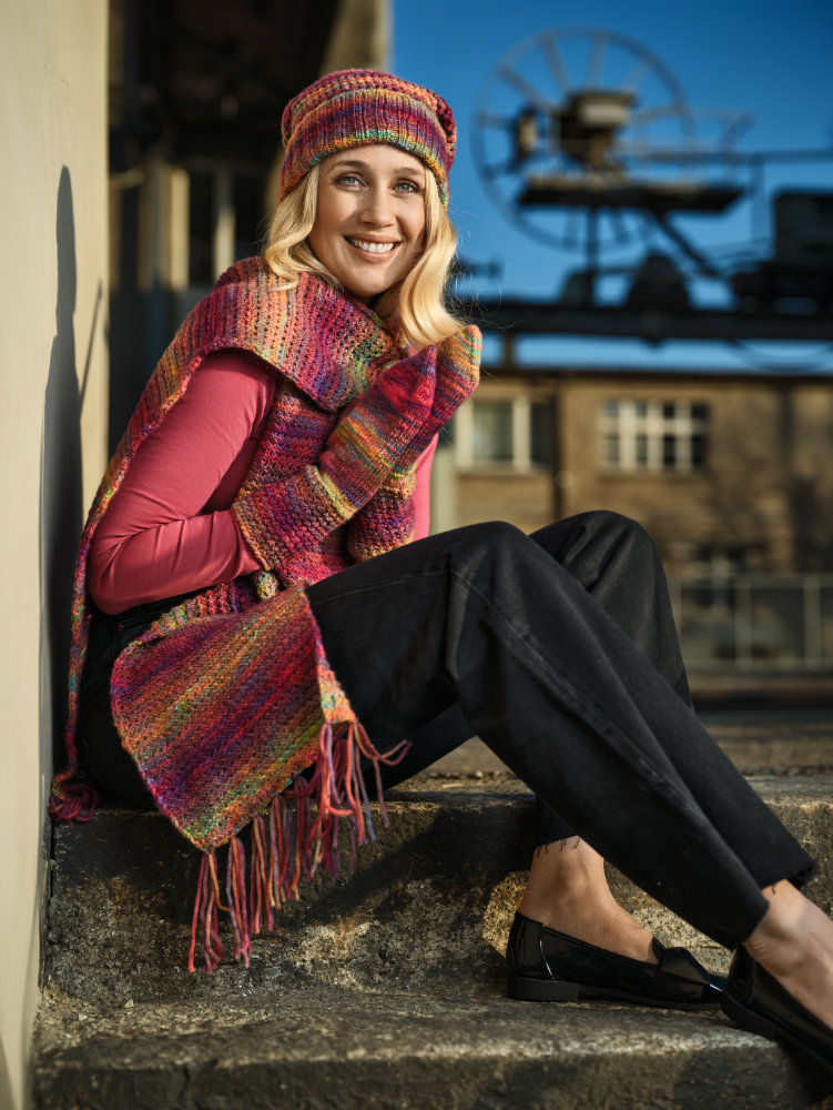 Fausthandschuhe mit Fantasiemusterblenden  | Wollpaket mit Laos Kettgarn  | Stricken | Pro Lana Fausthandschuhe mit Fantasiemusterblenden  | Wollpaket mit Laos Kettgarn  | Stricken | Pro Lana