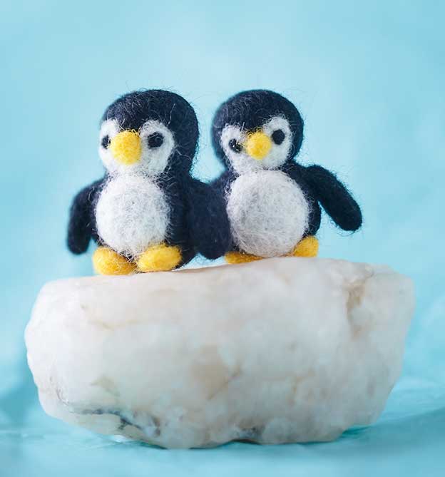 Filz-Minis mit Naturmaterial - Mit niedlichen Filzfiguren durchs Jahr