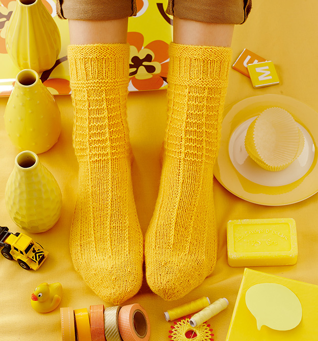 Socken stricken - Leicht gemacht - heiß geliebt. Genial für Einsteiger. Mit Online-Videos Socken stricken - Leicht gemacht - heiß geliebt. Genial für Einsteiger. Mit Online-Videos