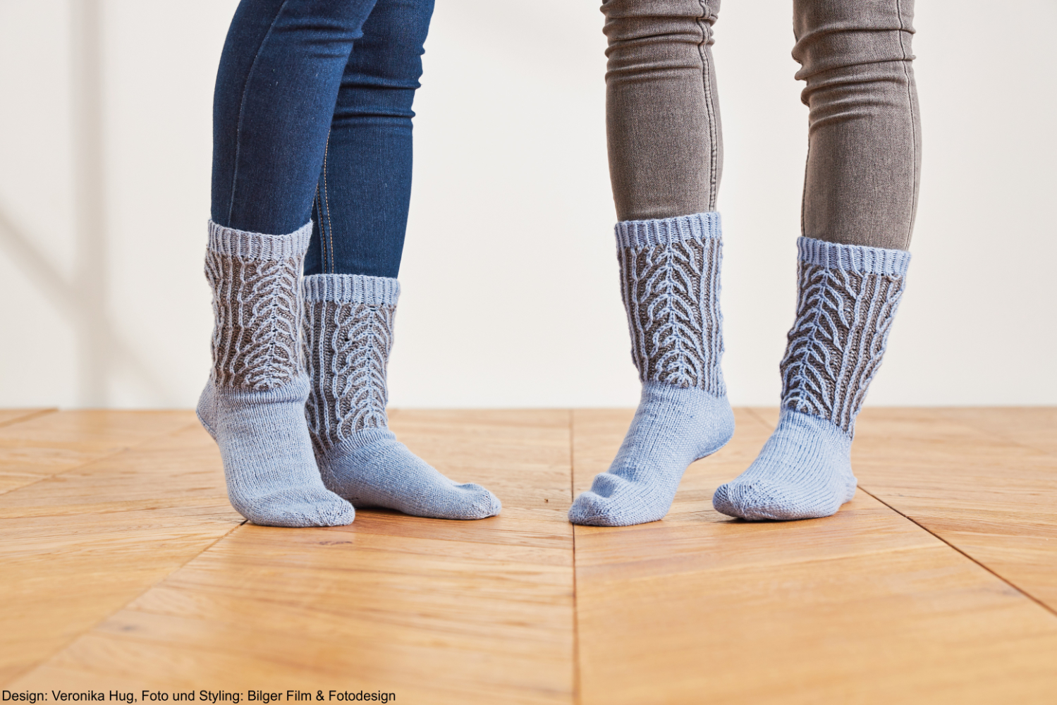 Socken in hellblau/holz | Wollpaket mit Merino Silk Socks Stretch, 4-fach | Stricken