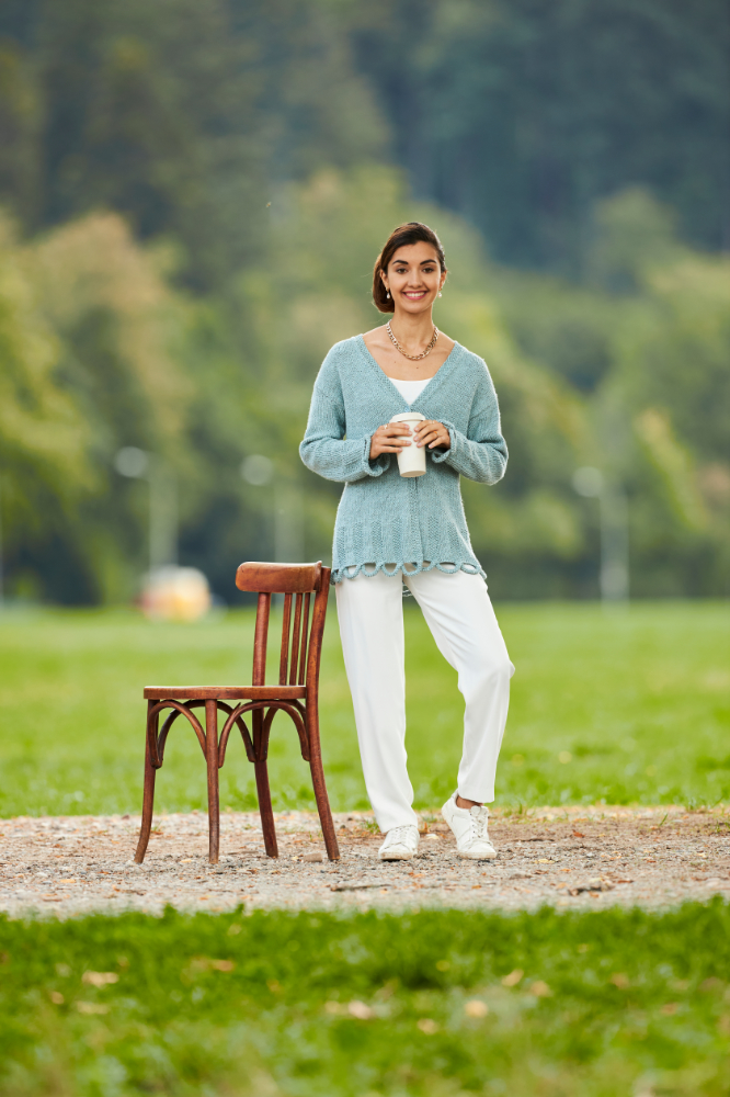 Jacke mit Perlmuster-Strickschnüren | Wollpaket mit Chello | Stricken