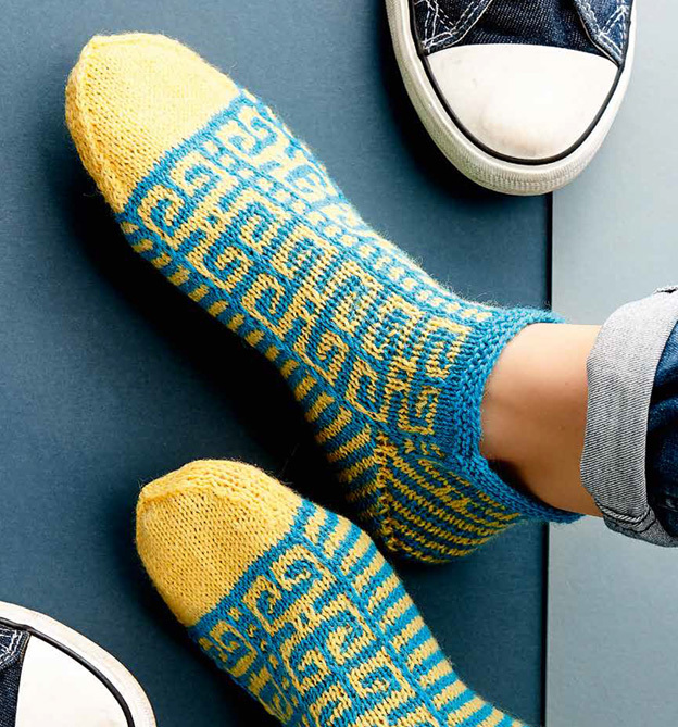 Sneakersocken stricken - Heiße Socken für heiße Tage Sneakersocken stricken - Heiße Socken für heiße Tage