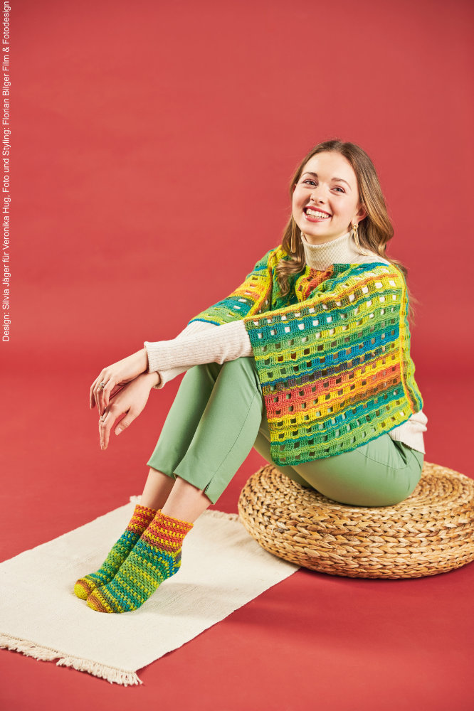 Poncho mit Sommersocken | Anleitungsheft | Wolle Paint Socks  | Häkeln | Veronika Hug, Woolly Hugs, Christophorus Verlag