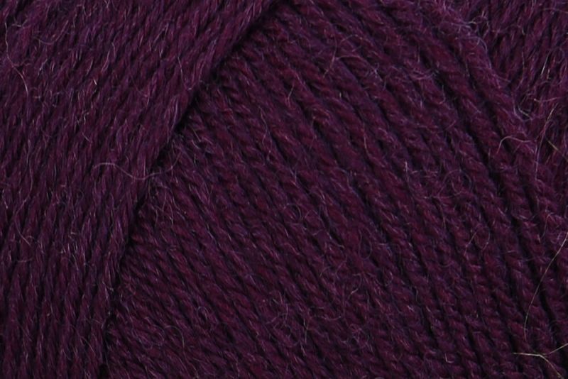 1055 - aubergine | 7,95 €