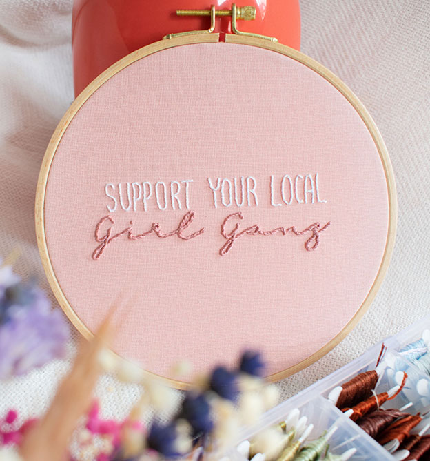 Fuck it! Lets stitch - Stickprojekte mit vielen Schritt-für-Schritt-Fotos Fuck it! Lets stitch - Stickprojekte mit vielen Schritt-für-Schritt-Fotos