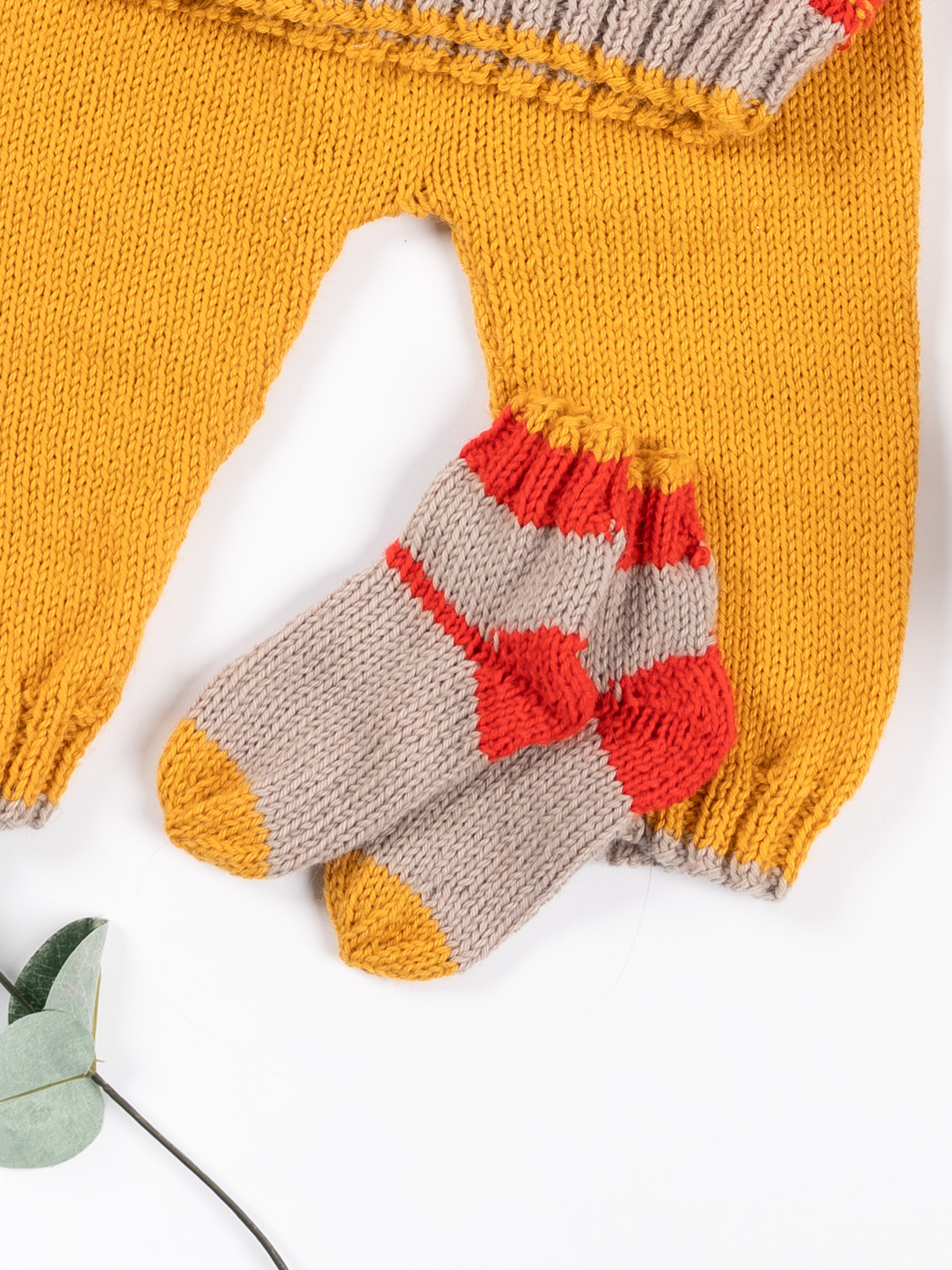 Mehrfarbige Söckchen | Einzelanleitung | Wolle Baby Micro  | Stricken | Pro Lana