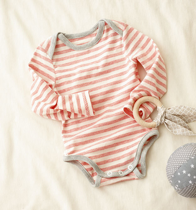 Nähen für Babys - Süße Spielsachen, Kleidung und Accessoires für die Kleinsten. Mit Online-Videos Nähen für Babys - Süße Spielsachen, Kleidung und Accessoires für die Kleinsten. Mit Online-Videos