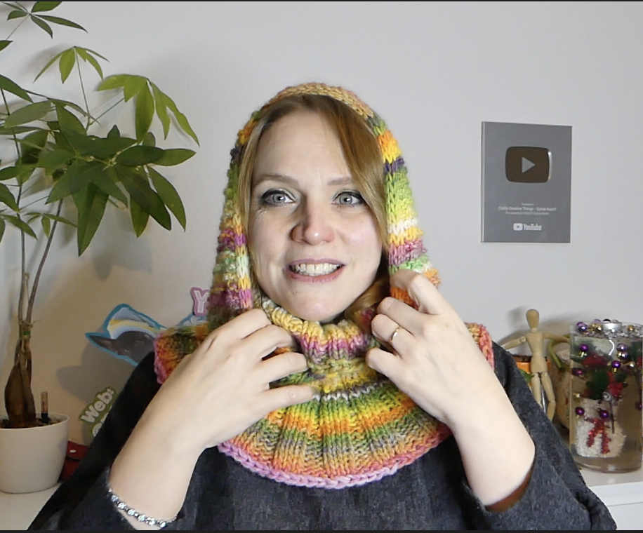 Kapuzenschal Bonny und Clyde  | Anleitung | Wolle Fano Linie 359  | Stricken | Sylvie Rasch