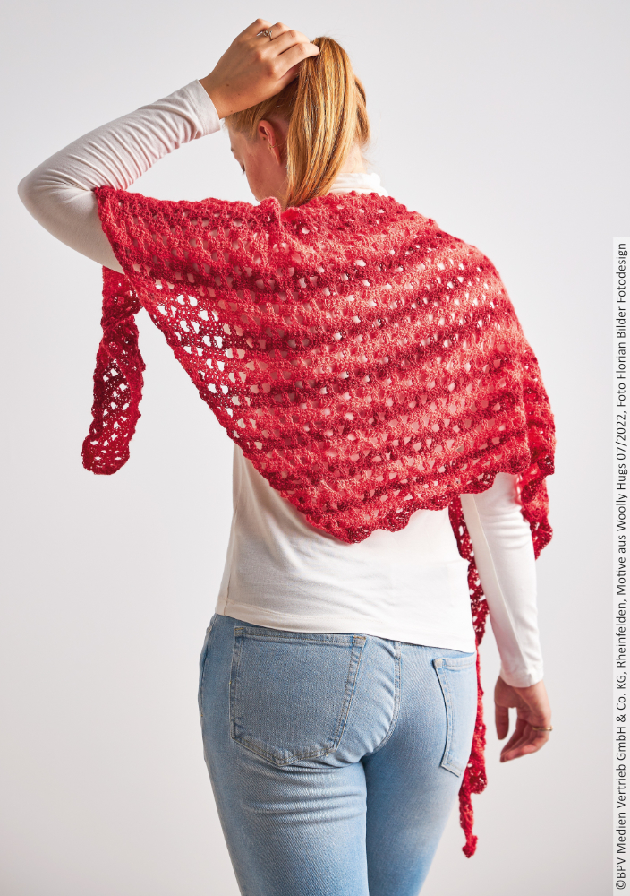Drachenschal Koralle | Anleitungsheft | Wolle Year Socks  | Häkeln | Veronika Hug, Woolly Hugs, Christophorus Verlag